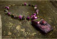 purple-woodland-neckl01web