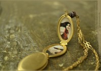 locket-loosingmyshoes02