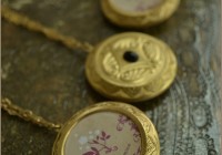 Jasmine Perfume locket 