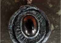 ouroboros-pendant01-web