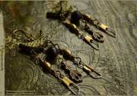 moon-antique-earr01-web