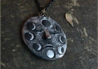 Lunar-Phase-MoonA-pendant06-web